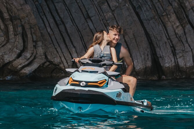 Jet Ski Experience in Cala en Basset and Cueva s'Argilau - s’Argilau Cave Entry: A Different Kind of Photo Moment