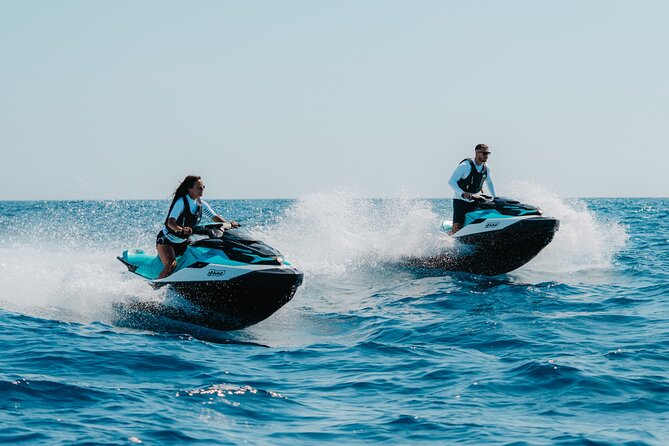 Jet Ski in Cala D'or - Meeting up at RIDE EXPERIENCES and getting ready without stress
