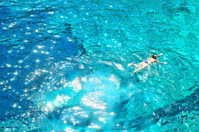 Kayak Secret Beach - Cala Estremer landing: snorkel breaks, rock walls, and jumps