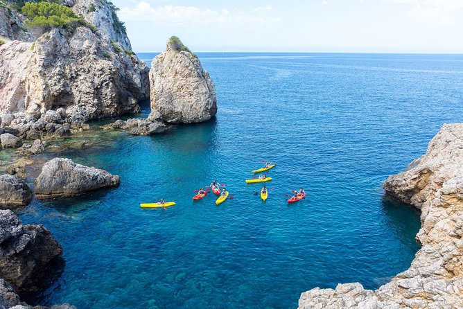 Kayak Tour to Malgrat's Islands from Santa Ponsa - Swim time in turquoise water: the fun payoff