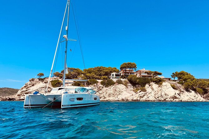Luxury Catamaran sailing with welcome Drinks Tapas Max10-12Person - Price and what it really includes for the money