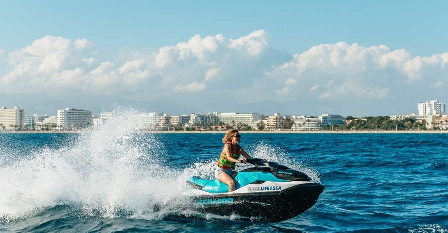 Mallorca: 25-Minute Palma Beach Jet Ski Excursion - What happens before the speed: briefing, rules, and your safety check