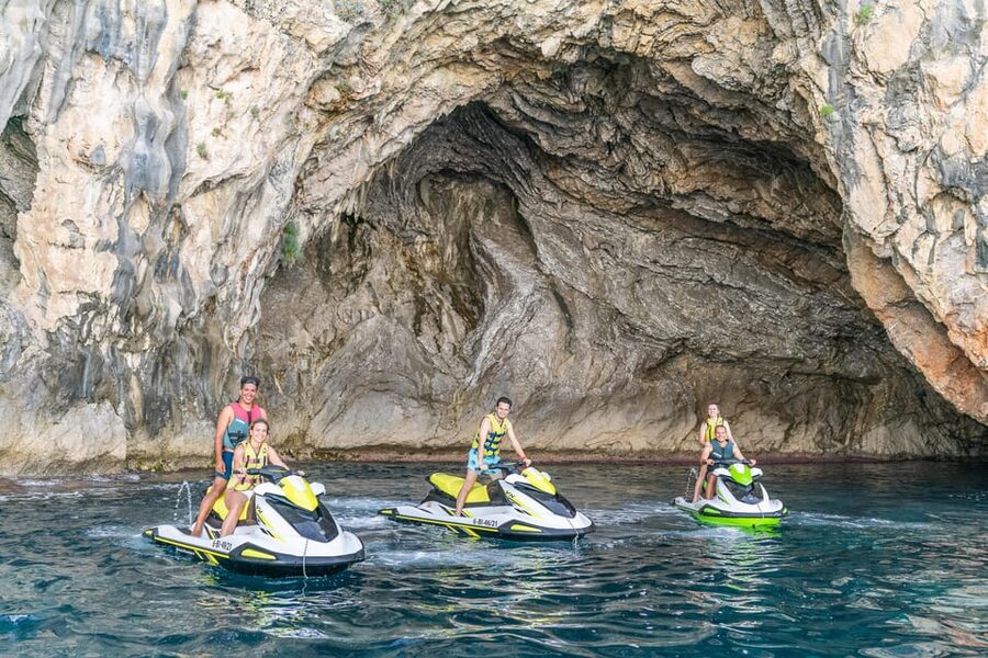 Mallorca Alcudia: Jack Sparrow Cave Jet Ski Tour - Jack Sparrow Cave: what you can actually do there