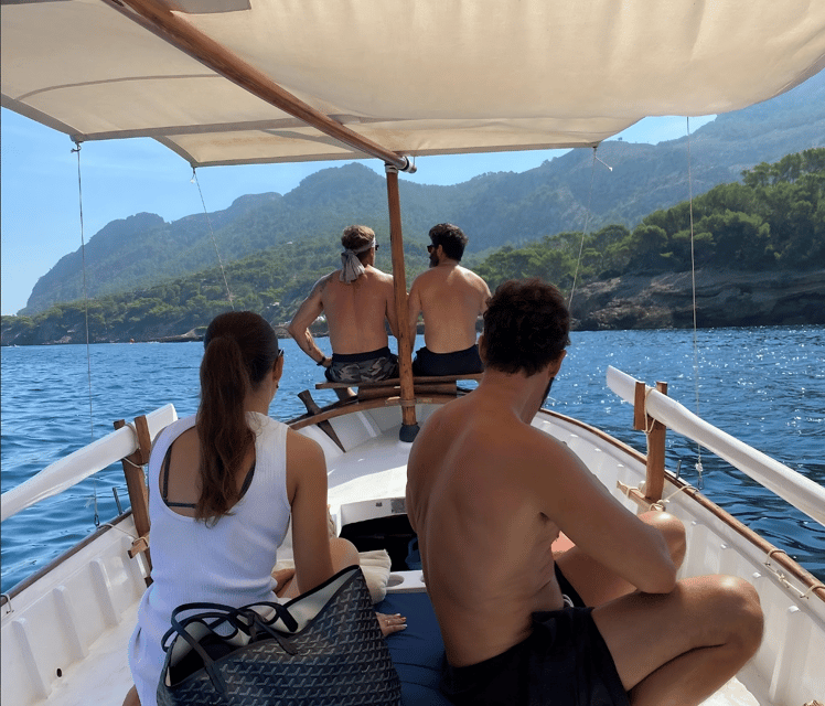 Mallorca: Alcudia, Private Boat Tour. - Captain-led flexibility, not a rigid script