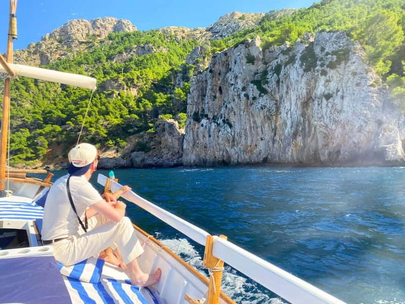 Mallorca: Alcudia: Private Boat Tour with Snorkel - Snorkeling gear included: how to make it work smoothly