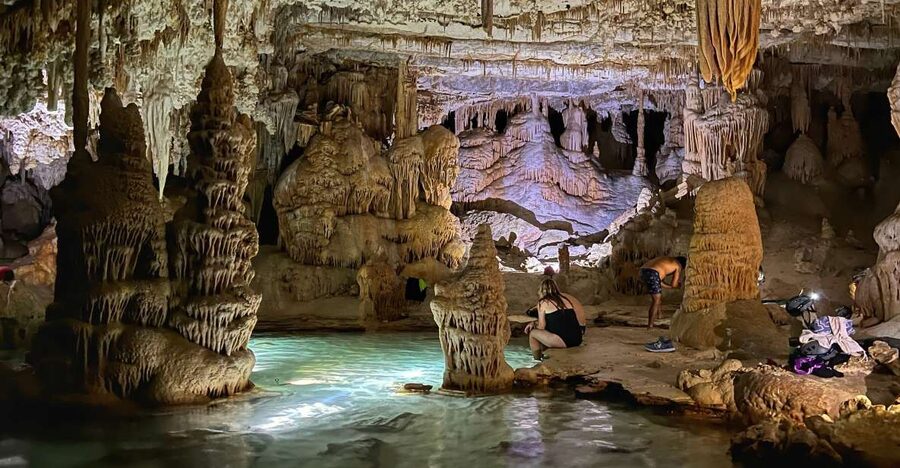Mallorca: Beach Inside the Cave Tour - Exploring the cave interior: big formations and real guide context