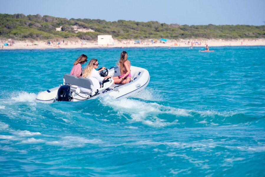 Mallorca. Boat Rental . Dare to explore - Key highlights worth knowing before you go