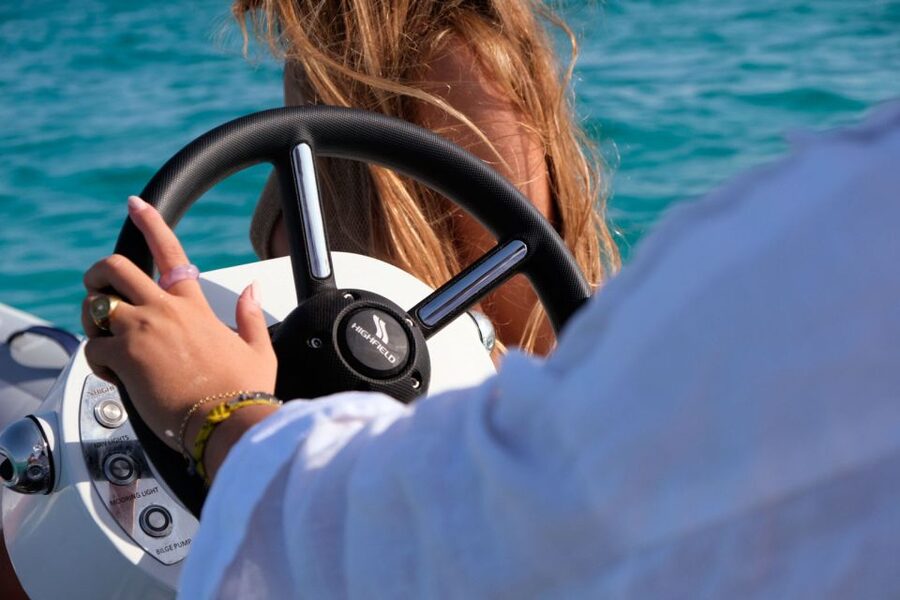 Mallorca. Boat Rental . Dare to explore - Price and value: $259 per group up to 3
