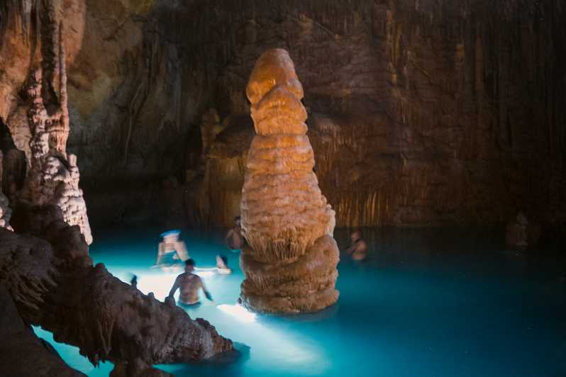 Mallorca: Cala Romántica Cliff Hike and Sea Cave Tour - The start at SEstany den Mas, then the 45-minute hike through pine and mastic