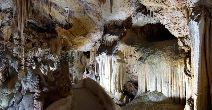 Mallorca: Campanet Caves Entry Ticket - Campanet Caves under the Serra de Tramuntana, why this place matters