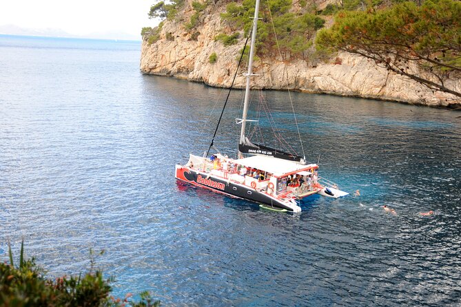 Mallorca Catamaran Tour in the Bay of Pollensa - Timing, Sea Conditions, and Why the Itinerary Can Shift