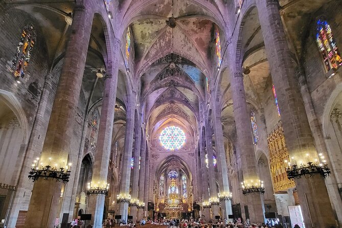 Mallorca Cathedral Skip The Line Tickets - Where to take a selfie: Guillermo Sagrera sculptures