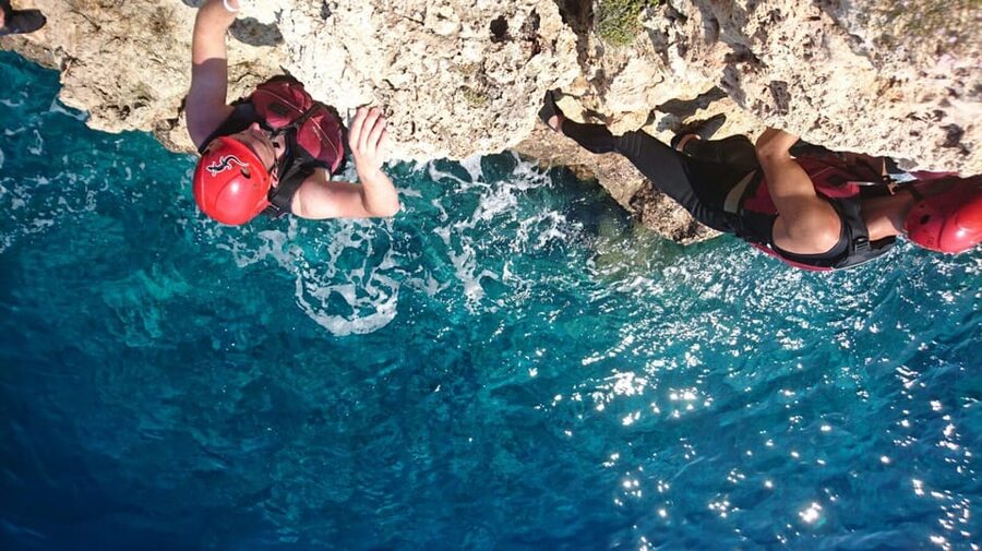 Mallorca: Cliff Jumping Adventure for Cruise Passengers - Cliff jumping: what you are really learning
