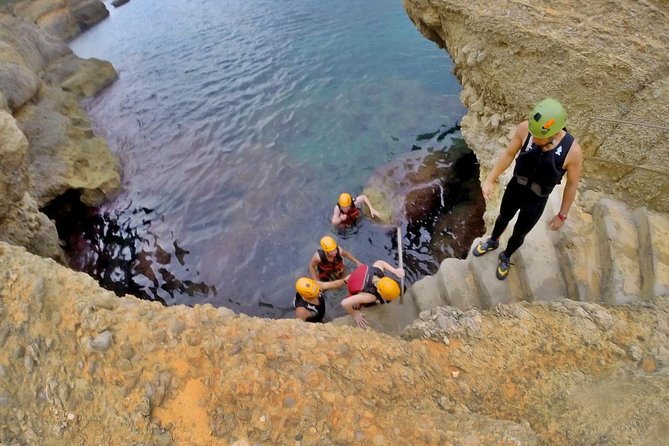 Mallorca Coasteering Adventure - What to pack: towel, 1 liter of water, snack, and clothing that doesn’t slow you down