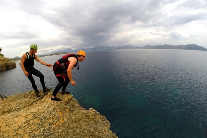 Mallorca Coasteering Adventure - Booking with Tour2b: timing, group size, and how to get the best fit
