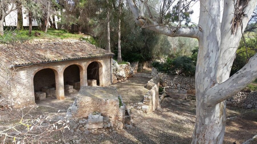 Mallorca: Discovering 5 Charming Villages of Mallorca - Lloret: Rural Mallorca Without the Crowds Feeling Close