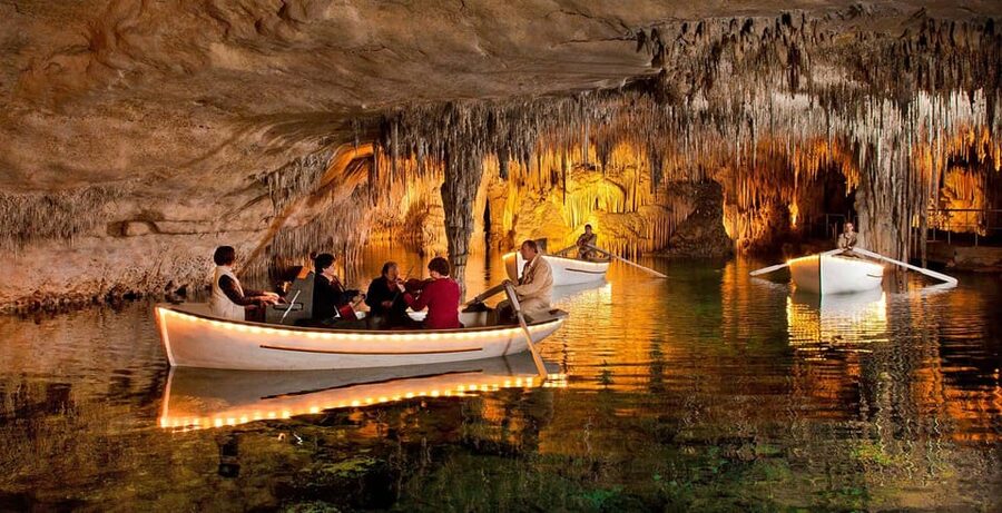 Mallorca: Drach and Hams Caves, and Porto Cristo Day Tour - Why Mallorca caves plus pearls fits well in one 8-hour day