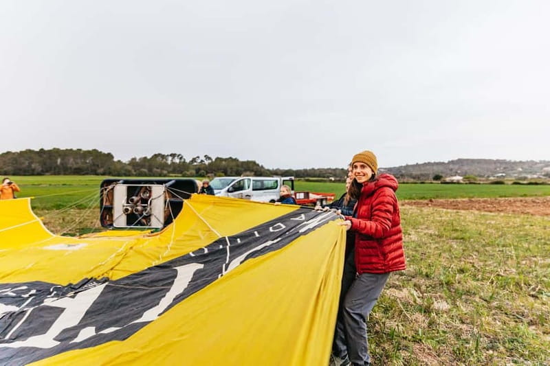 Mallorca: Hot Air Balloon Flight with Private Options - Timing realities: the WhatsApp message and the no-late-guarantee rule