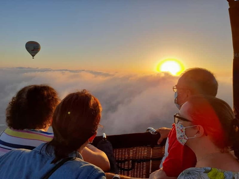 Mallorca: Hot Air Balloon Flight with Private Options - The 1-hour flight: calm lift, big views, and photo time