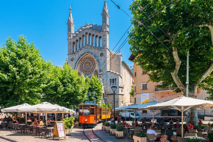 Mallorca: Island Tour with Boat, Tram & Train from the South - Tren de Sóller Tram and Sóller: Old-World Rail, Real Coastal Timing