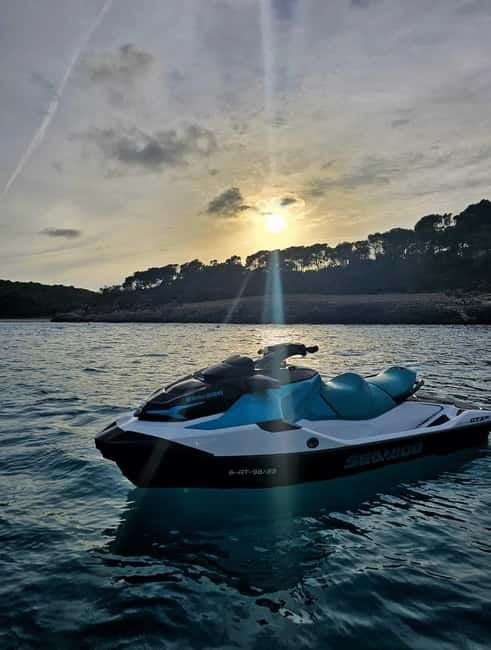 MALLORCA: JET SKI TO CALA MONDRAGÓ, CALA D'OR - Open sea speed: the moment you feel the coastline