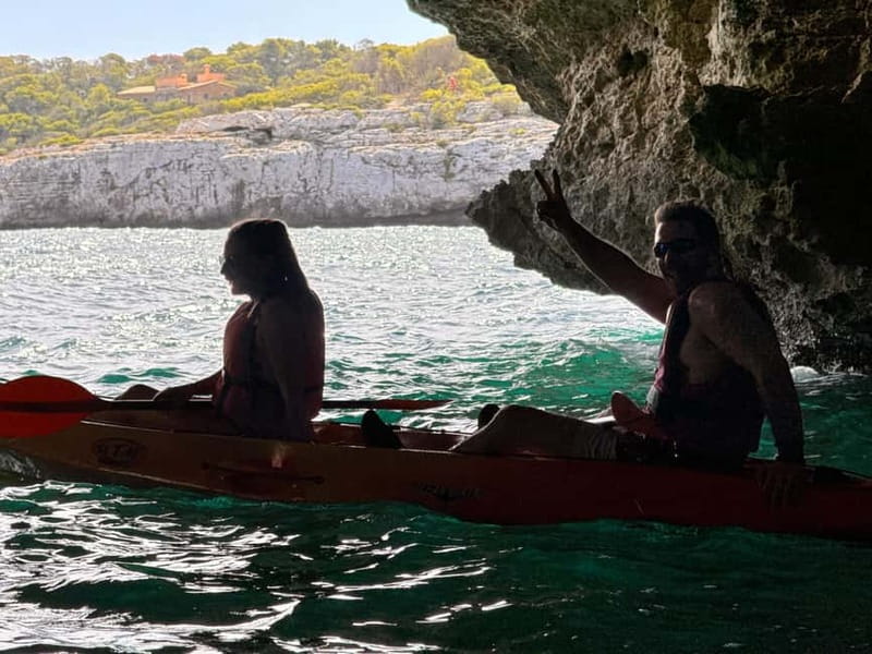 Mallorca: Kayak and Paddleboard Excursion Through Crystal Clear Caves - The lookout moment at Cala Mondragó