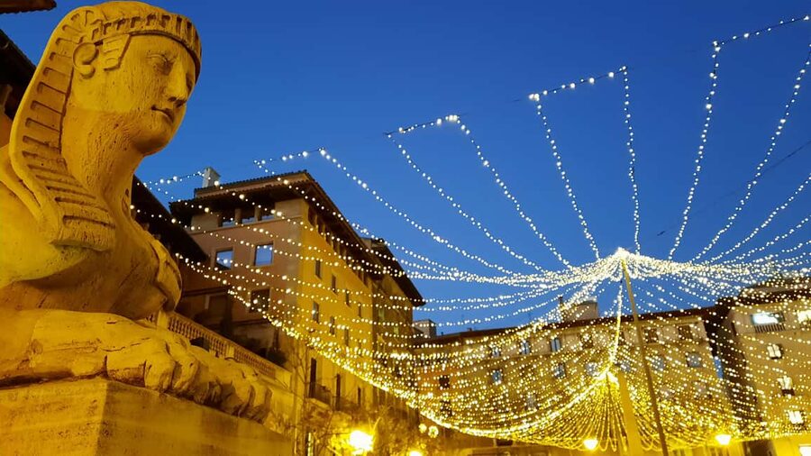 Mallorca: Palma’s Winter Magic City Walk with Christmas Glow - Why Palma’s Christmas lights feel different in winter evenings