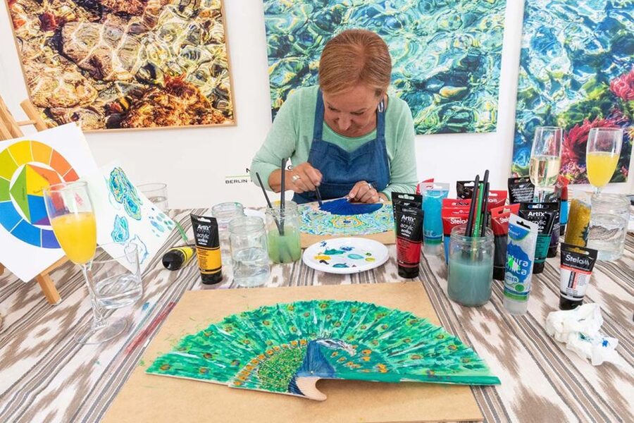 Mallorca/Porto Cristo: Design your own Spanish hand fan - Who Teaches, and How the Class Keeps You Moving