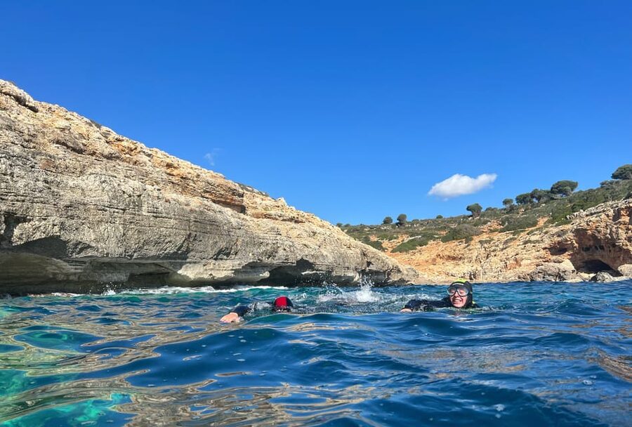 Mallorca: PREMIUM Aquatic Cave Exploration Guided Tour - Where the tour starts in Mallorca, and why it matters