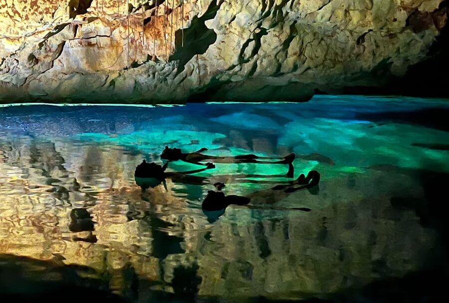 Mallorca: PREMIUM Aquatic Cave Exploration Guided Tour - Inside the caves: stalactites, stalagmites, and cave-lake calm