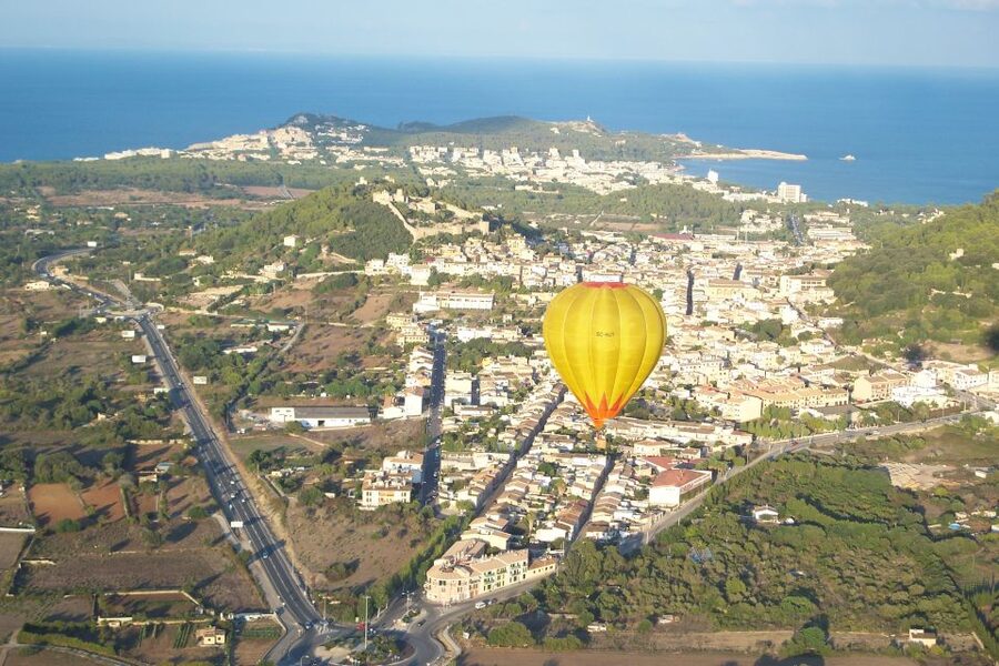 Mallorca: Private Hot Air Balloon Ride - The 1-Hour Flight Along the Mallorca Coastline