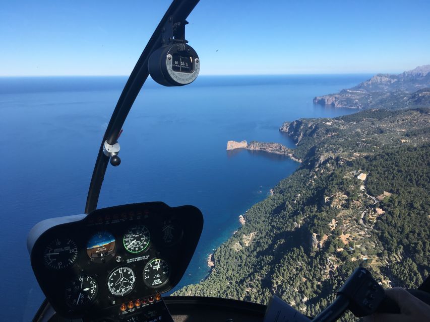 Mallorca: Scenic Helicopter Tour Experience - Palma in 8 Minutes: Stadium, Cathedral, and the Port by Air