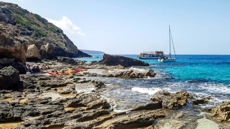 Mallorca: Sea Caves Kayaking Tour, Snorkeling & Snack - Natural Pool Moments and Potential Cliff Jumping