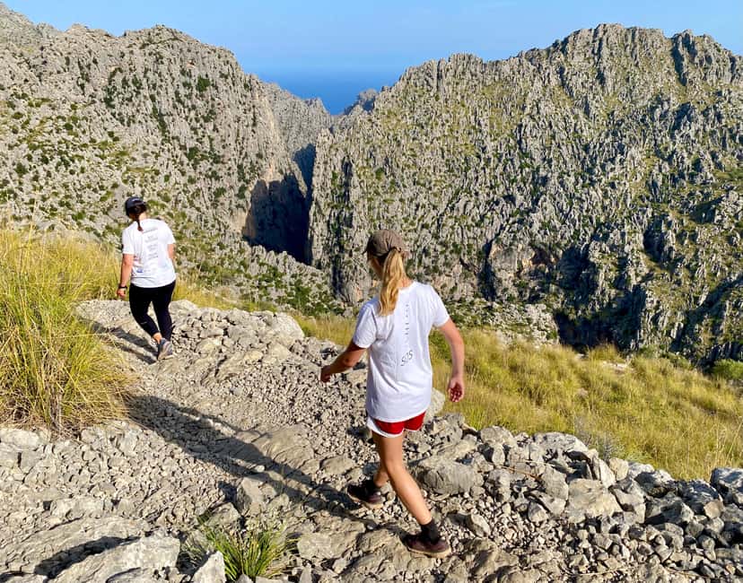 Mallorca: Torrent de Pareis trekking Adventure - Torrent de Pareis in plain terms: the canyon-to-beach feeling
