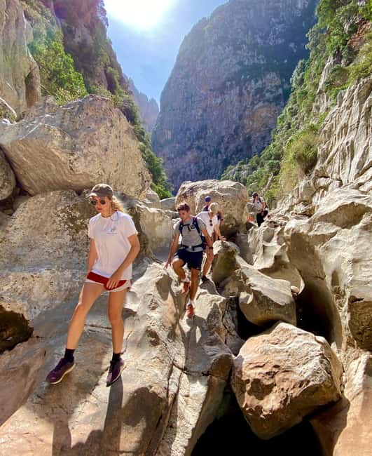 Mallorca: Torrent de Pareis trekking Adventure - Who should book Torrent de Pareis, and who should not