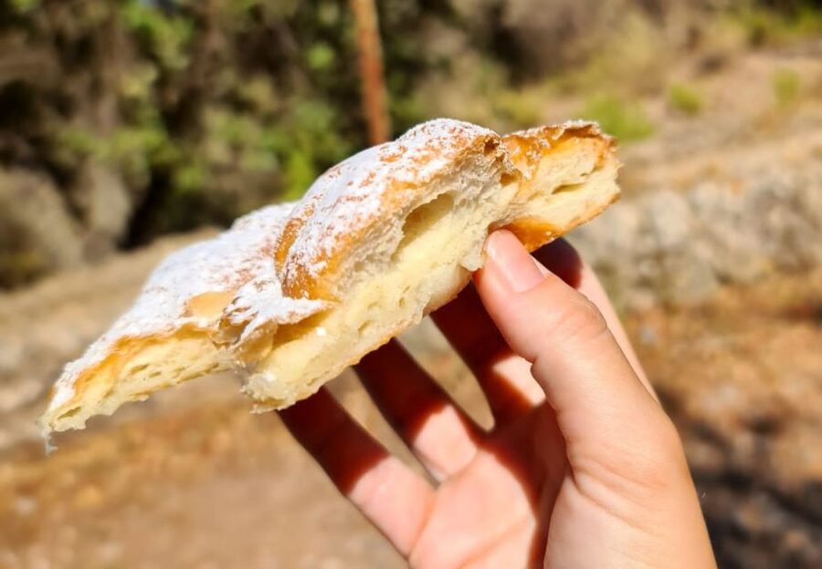 Mallorca: Tramuntana Mountains Tour with Local Guide & Lunch - Price and value: why $88 can feel like a deal here