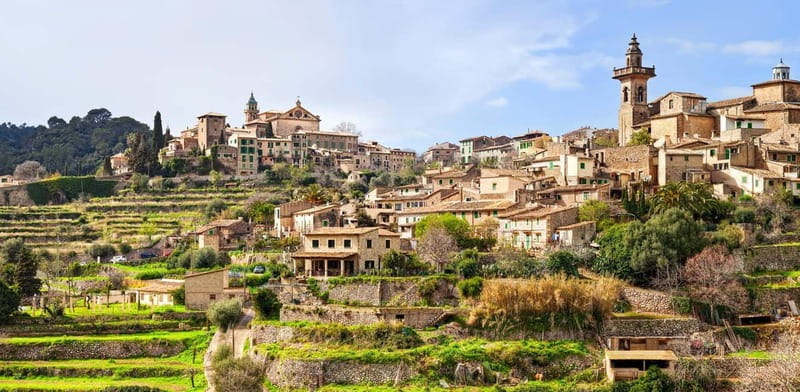 Mallorca: Unveiling the Island's Hidden Gems Guided Day Tour - Valldemossa’s narrow streets: Muslim origins and the artists who followed