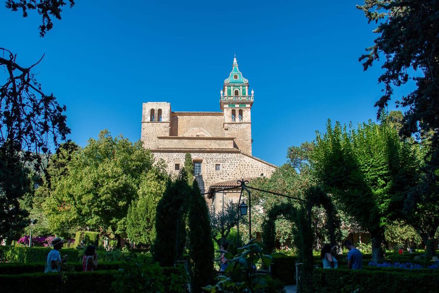 Mallorca: Valldemossa Half Day Tour - Who this Valldemossa half-day tour is best for
