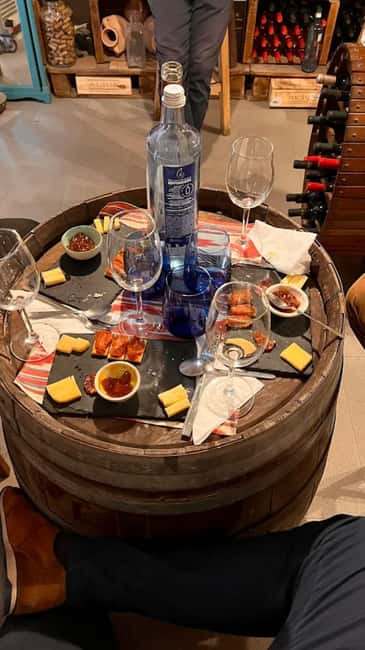 Mallorca Wine Curious - The Wine Curious shop time in Palma