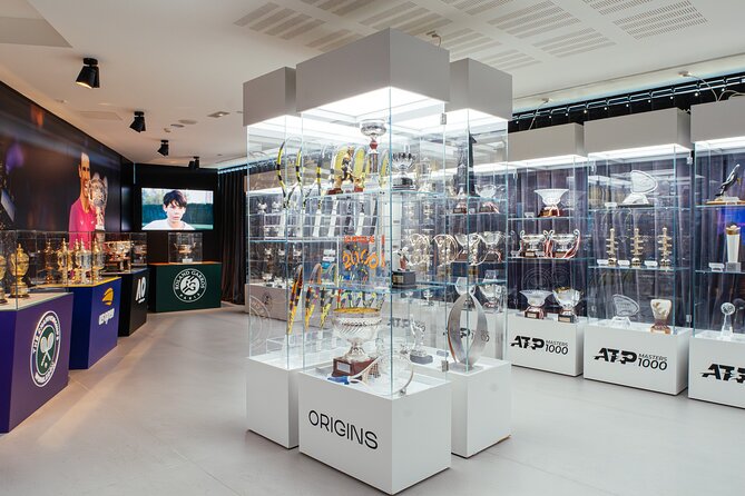 Manacor: Guided Tour of the Rafa Nadal Exhibition - English and Spanish Guiding: How the Language Setup Works