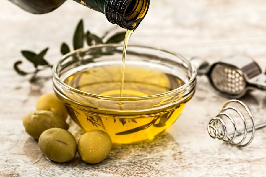 Olive plant and mill visit and tasting - Getting from Palma to Llucmajor without turning it into a chore