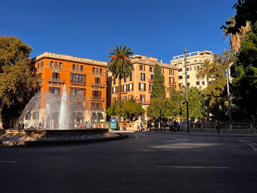 Palma authentically. Small group City tour with tapas - Small group pace, comfortable humor, and a practical route