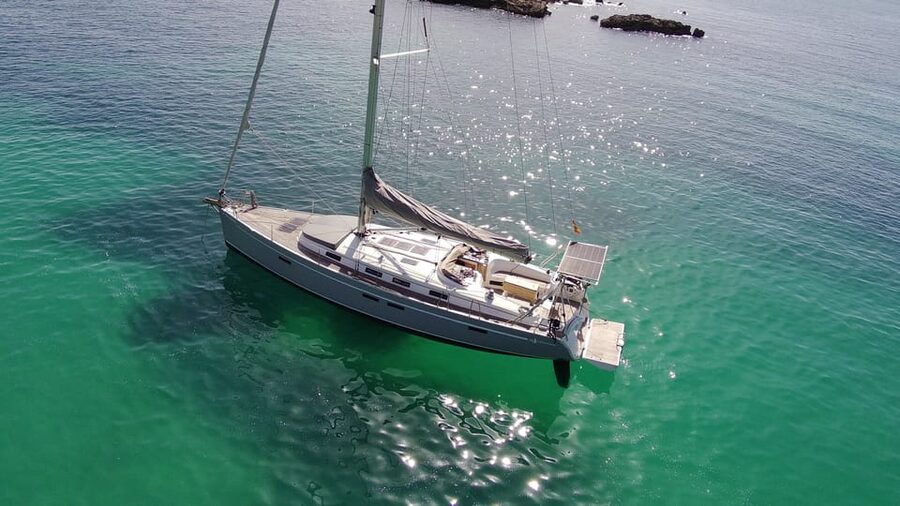 PALMA BAY : 4 HOUR PRIVATE TOUR WITH SAILING BOAT - What to bring so the day stays comfortable
