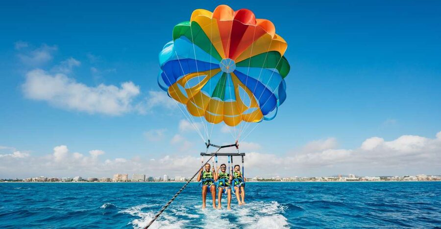 Palma Bay: Parasailing Experience - Key things to know before you fly Palma Bay