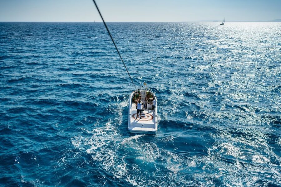 Palma Bay: Parasailing Experience - Practical tips for finding Playa del Arenal and keeping it smooth