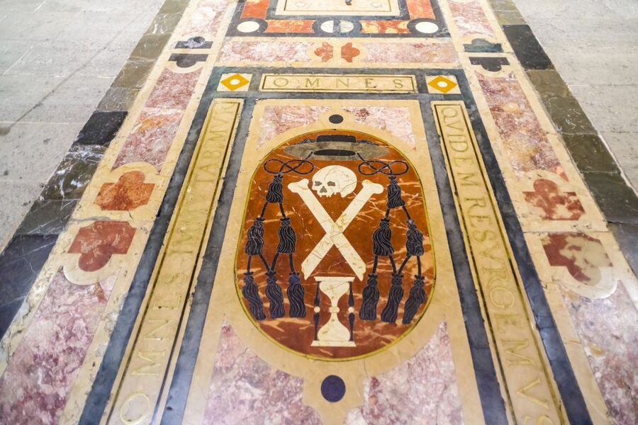 Palma: Cathedral of Mallorca Skip-the-Line Entry Ticket - Don’t skip the façade: Portal del Mirador and sculpture details