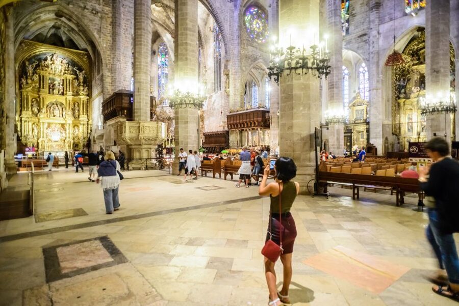 Palma: Cathedral of Mallorca Skip-the-Line Entry Ticket - Terraces and the one thing your ticket will not cover