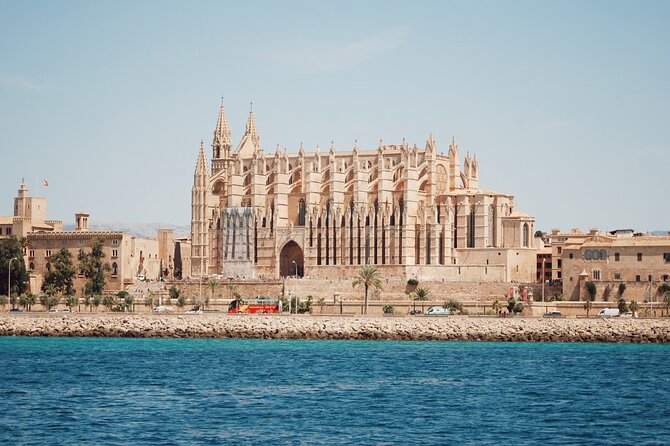Palma city cruise with iconic views - Value check: is $22.99 a good deal for 50 minutes?