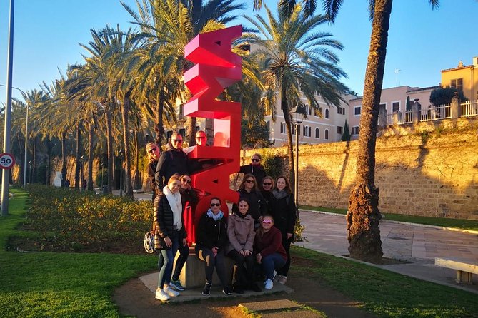 Palma de Mallorca Bike Tour - The Ride Itself: Easy Pace, Helmets, and Street-Level Reality
