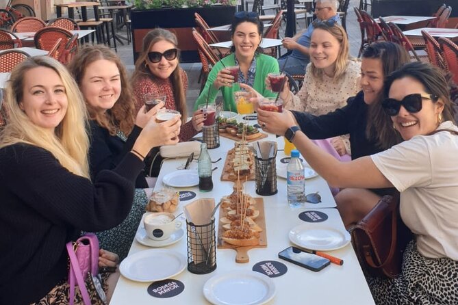 Palma de Mallorca Bike Tour with tapas - Guides can make or break this kind of tour